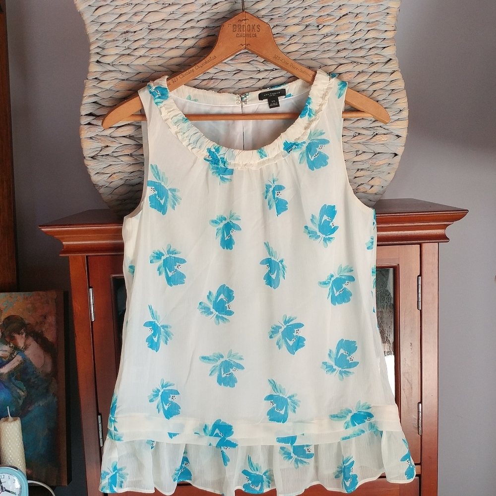 Ann Taylor Sleeveless Chiffon Top